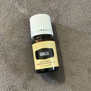 Young Living Vanilla Essential Oil 5 ml (unopened)